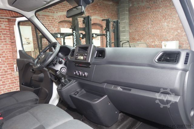 Furgoneta de caja alta RENAULT Master Kasten L2H2 TüvNeu 1 Hand Klima Kamera