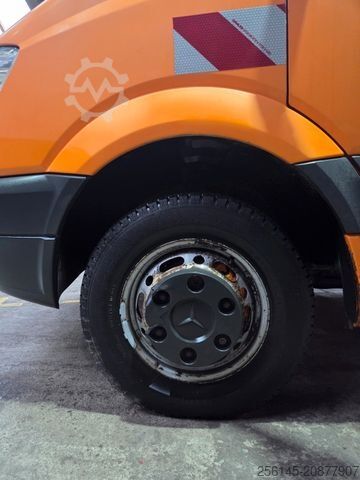 Benne tri-benne MERCEDES-BENZ Sprinter DoKa 3 S Kipper 515 CDI AHK 7 Sitze
