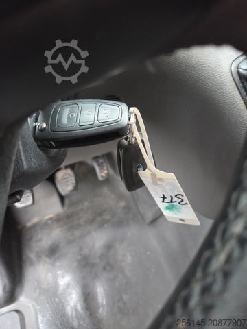 Benne tri-benne MERCEDES-BENZ Sprinter DoKa 3 S Kipper 515 CDI AHK  7 Sitze