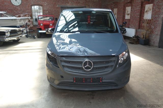 Fourgon tôlé MERCEDES-BENZ Kasten eVito lang terie TüvNaviKamera