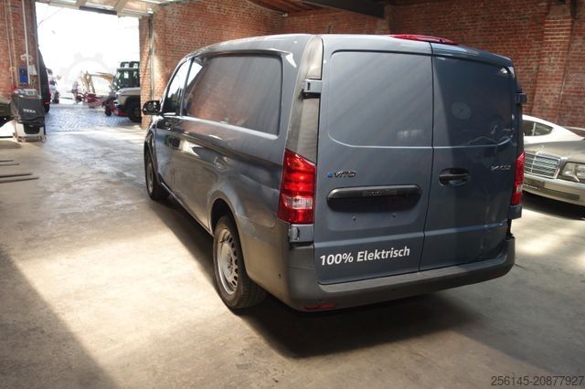 Fourgon tôlé MERCEDES-BENZ Kasten eVito lang terie TüvNaviKamera