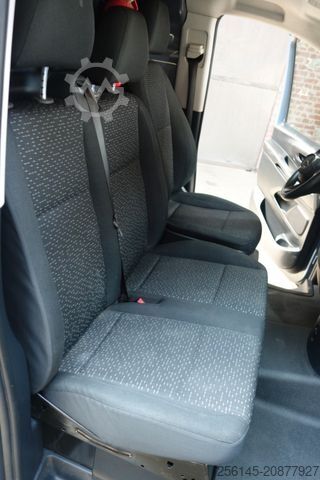 Fourgon tôlé MERCEDES-BENZ Kasten eVito lang terie TüvNaviKamera