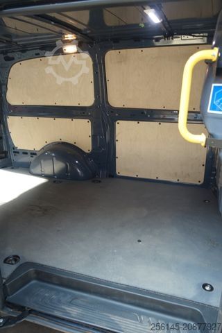 Fourgon tôlé MERCEDES-BENZ Kasten eVito lang terie TüvNaviKamera