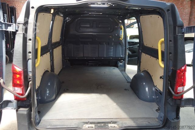 Fourgon tôlé MERCEDES-BENZ Kasten eVito lang terie TüvNaviKamera