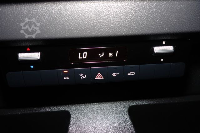 Minibus MERCEDES-BENZ eSprinter Kasten 314 L2 terie Klima