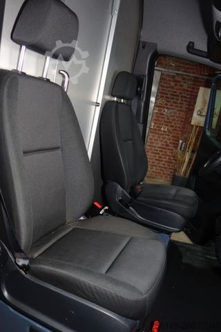 Minibus MERCEDES-BENZ eSprinter Kasten 314 L2 terie Klima