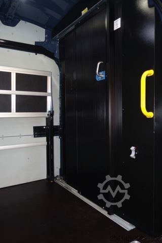 Furgoneta de caja alta FORD Transit Kasten 350 L3 H3 KlimaKamera TüvNeu Navi