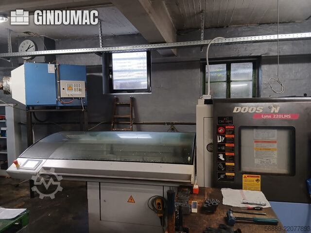DOOSAN Lynx 220 LMS DOOSAN Lynx 220 LMS