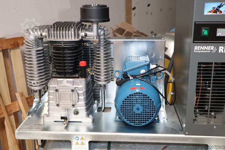 8 KW pistonlu kompresör, 500 litrelik tank Renner RIKO 1400/500 M-KT