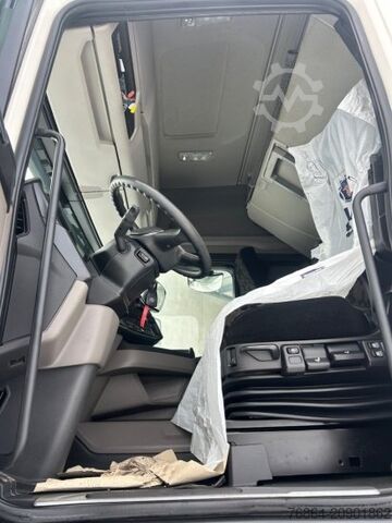 Standardni vlačilec SCANIA R450 , RETARDER, E6,