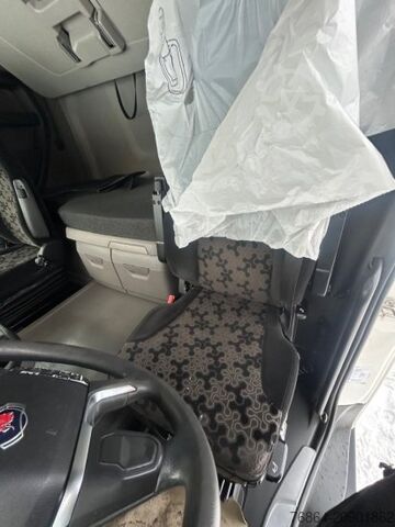 Standaard trekker SCANIA R450 , RETARDER, E6,