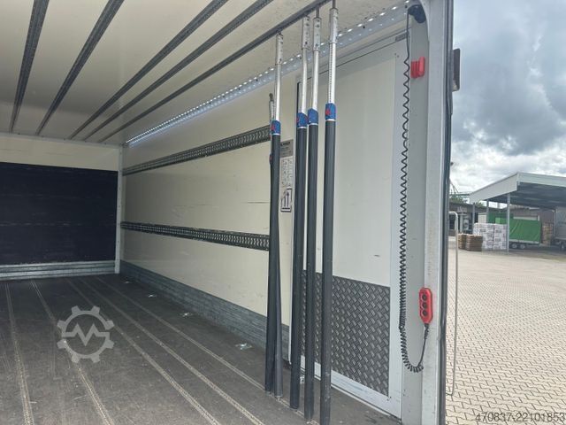 厢式货车 MERCEDES-BENZ Atego 818 / LBW / Klima