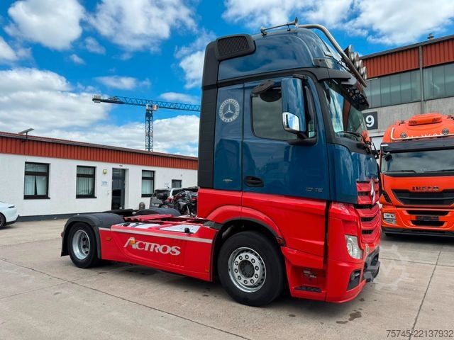 Tractora standard MERCEDES-BENZ ACTROS 1845 * GIGASPACE * RETARDER * STANDKLIMA