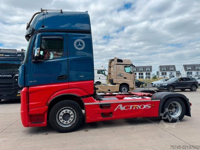 Tractora standard MERCEDES-BENZ ACTROS 1845 * GIGASPACE * RETARDER * STANDKLIMA