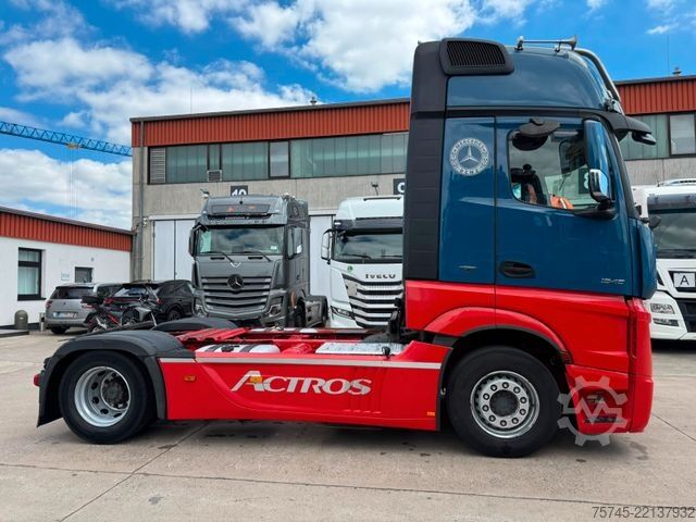 Tractora standard MERCEDES-BENZ ACTROS 1845 * GIGASPACE * RETARDER * STANDKLIMA