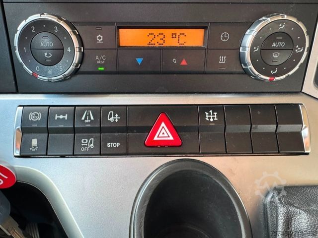 Tractora standard MERCEDES-BENZ ACTROS 1845 * GIGASPACE * RETARDER * STANDKLIMA