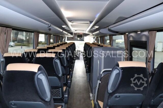 รถบัสระหว่างเมือง Iveco Evadys 13 / Full Options / 3-Point seat belts /...