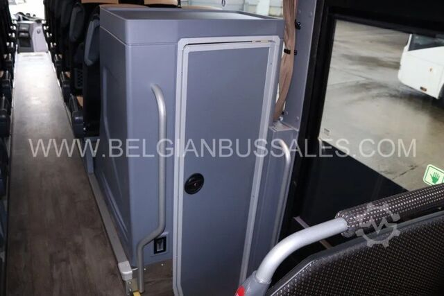 รถบัสระหว่างเมือง Iveco Evadys 13 / Full Options / 3-Point seat belts /...
