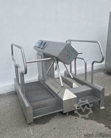 Makinë për përpunimin e peshkut Nieros COMPACT HC C