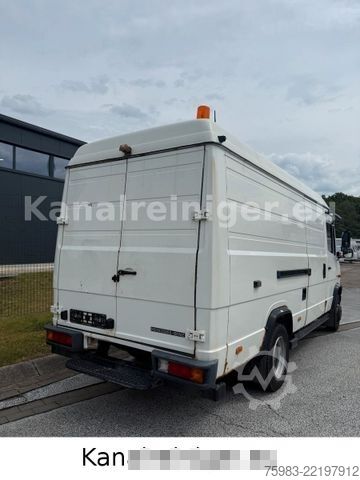 Vacuum tank truck MERCEDES-BENZ Vario 816 D - Müller Einbauspüler 7,5t