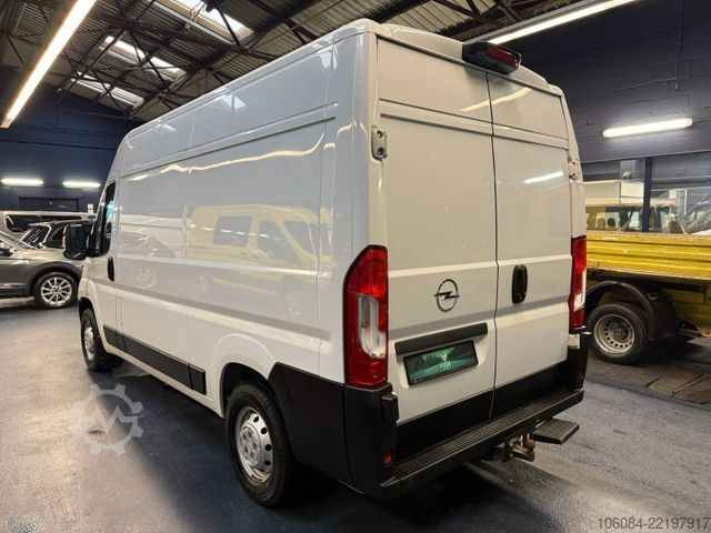 High top van OPEL Movano Kasten L2H2 Klima Tempomat R-CAM NAVI AHK