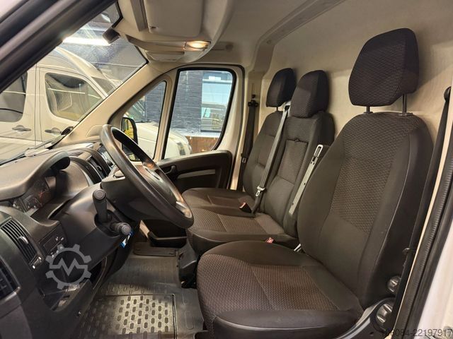 High top van OPEL Movano Kasten L2H2 Klima Tempomat R-CAM NAVI AHK