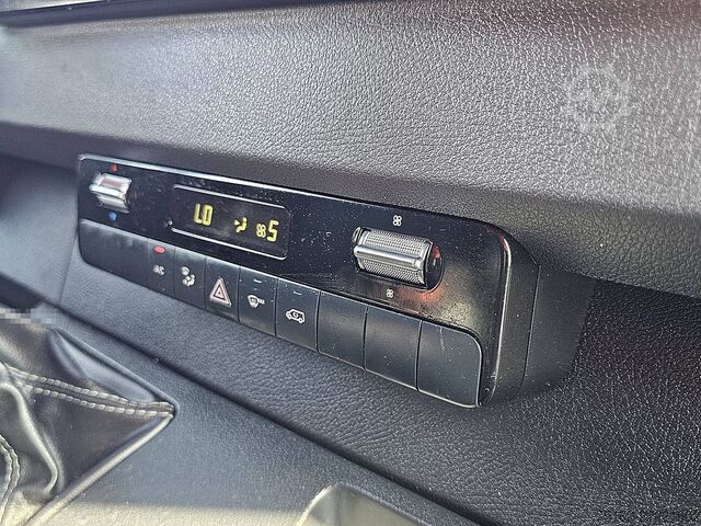 手提箱 MERCEDES-BENZ SPRINTER 515 CDI 43 L3