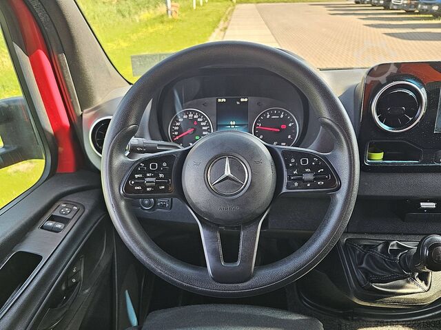 手提箱 MERCEDES-BENZ SPRINTER 515 CDI 43 L3