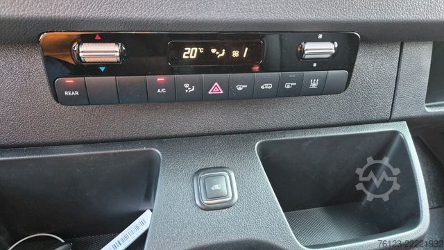 Minibus MERCEDES-BENZ 517Sprinter Lord Light 22 Sitzer Lagerfahrzeug S