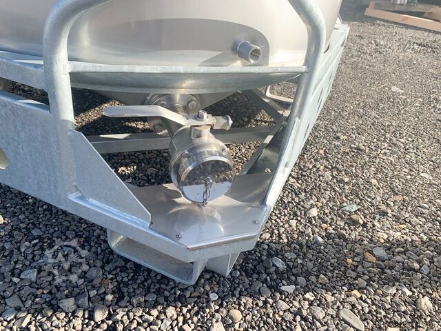 V2A স্টেইনলেস স্টিলের ৫৬৫ লিটার উত্তপ্ত কনটেইনার Azzini S16300