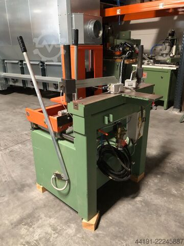 Mesin bor rangka batang kayu Ganner LBM Junior 320