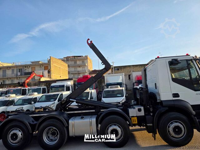 Staðlaður dráttarbíll IVECO STRALIS 450 GANCIO SCARRABILE BOB 4 ASSI