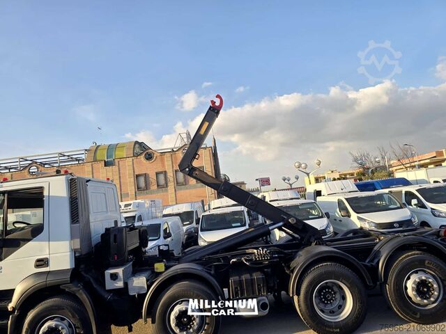 Staðlaður dráttarbíll IVECO STRALIS 450 GANCIO SCARRABILE BOB 4 ASSI