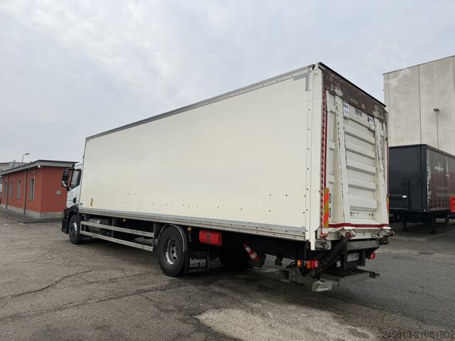 Skåpbil Iveco SWAY 400
