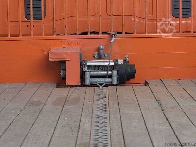 PLATAFORMA COM RAMPAS Iveco ML 80-160
