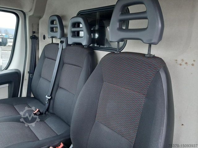 Duba panelată Peugeot BOXER