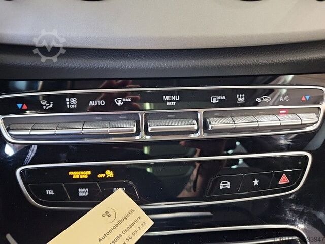Microbuz MERCEDES-BENZ E 300 de 4Matic T-Modell Burmester Pano Head-UP