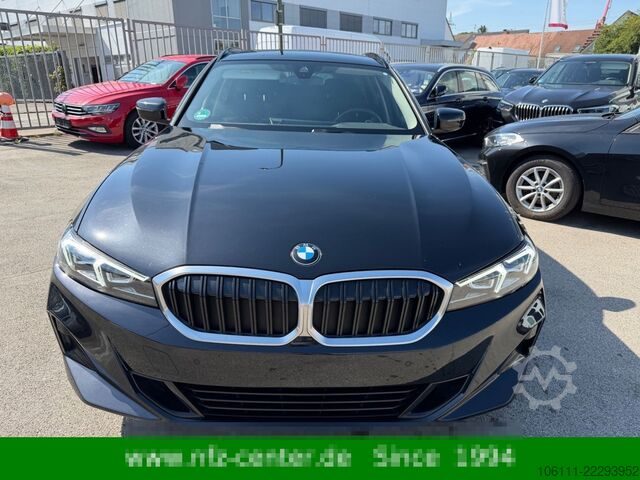 Xe buýt nhỏ BMW 318 d Touring