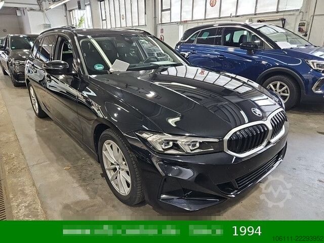 Xe buýt nhỏ BMW 318 d Touring
