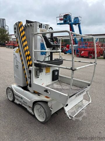 Platform kerja teleskopik yang diartikulasikan JLG Toucan 8E - 8,20m Elektro Mast-Arbeitsbühne