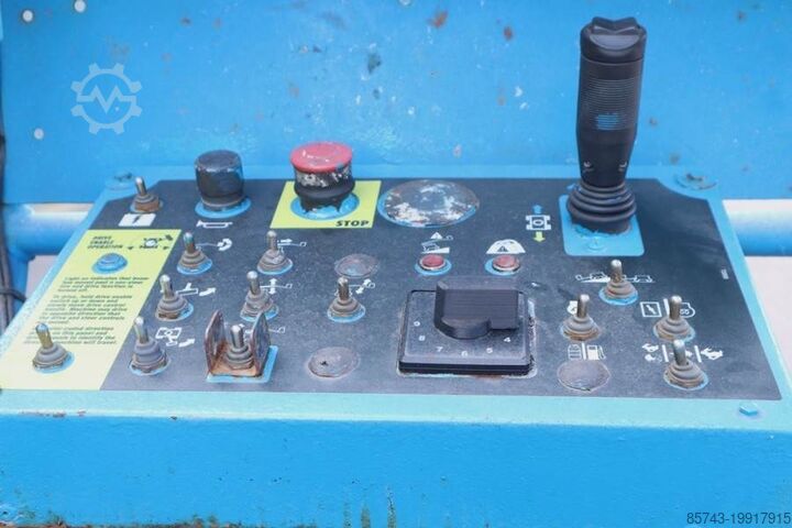 Plataforma de trabajo telescópica articulada Genie Z34/22 Diesel, 4x4 Drive, 12.6m Working Height, 6.