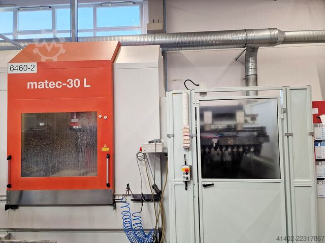 Обрабатывающий центр / Магазин инструментов на 80 позиций Matec 30 L