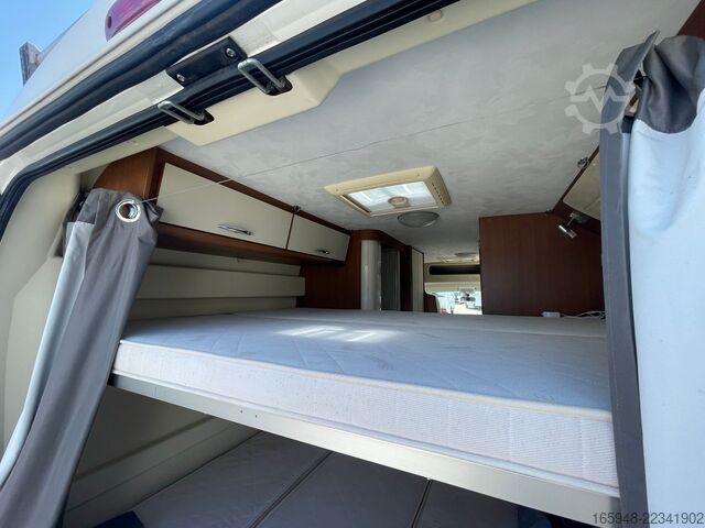Autocaravana MCLOUIS BJL1 636 MAX3 | AHK,RFK,Luftfederung,Etagenbett