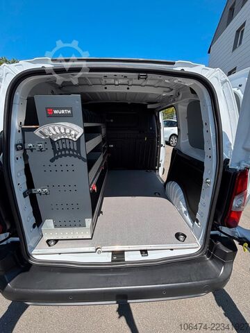 Kastenwagen OPEL Combo E Cargo Basis # erst 7 tkm # Würth Regale