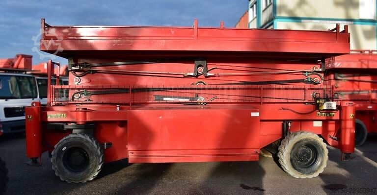 Podizanje makaza Holland Lift Combistar M-250HYL25 4WD/P/N