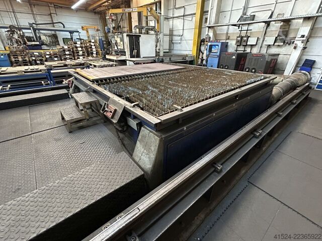 Mașină de tăiat cu plasmă portal CNC Messer Multitherm 4000