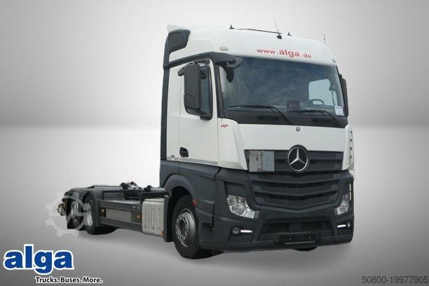 Āķa konteineru automašīna MERCEDES-BENZ 2543 L Actros 6x2, Meiler RK 21.70, Lenk-Lift