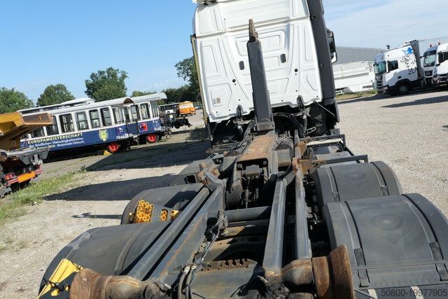Āķa konteineru automašīna MERCEDES-BENZ 2543 L Actros 6x2, Meiler RK 21.70, Lenk-Lift