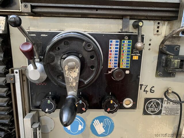 Universal Milling Machine MAHO MH 800