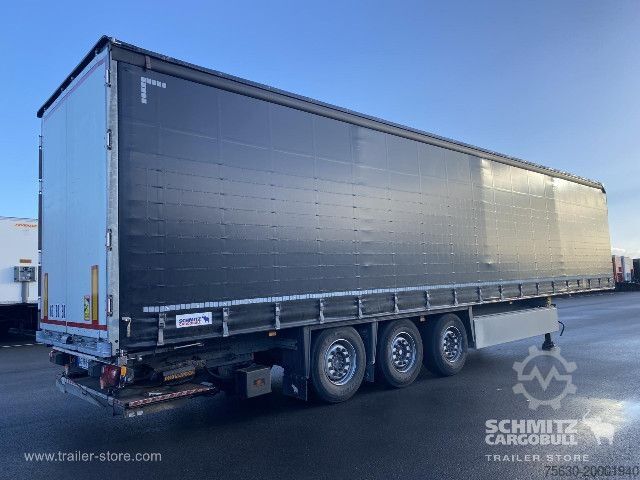 Open semitrailer with tarp Schmitz Cargobull Semitrailer Curtainsider Standard Hayon